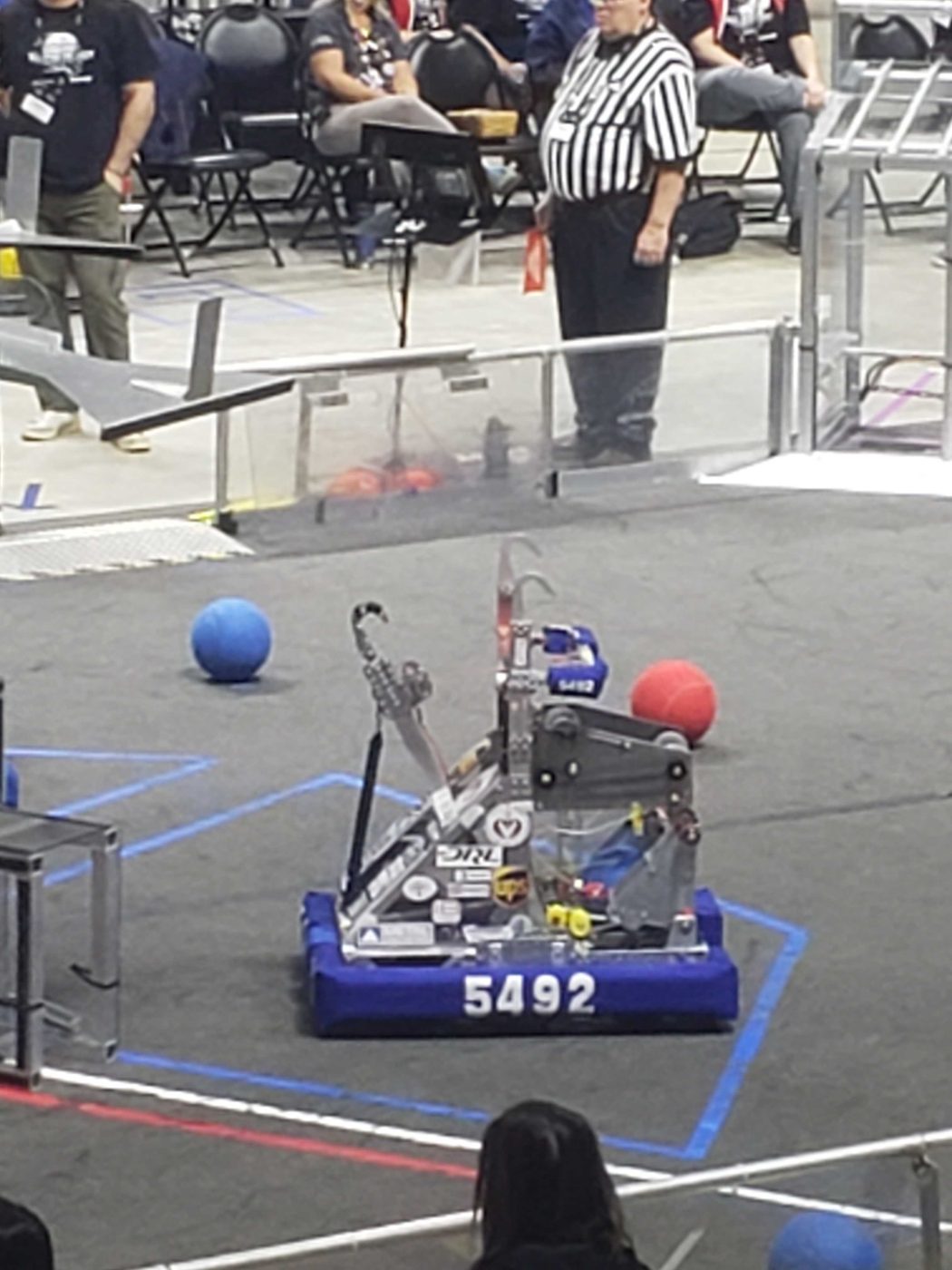 Team 5492 2022 Rapid React robot Intentional in match